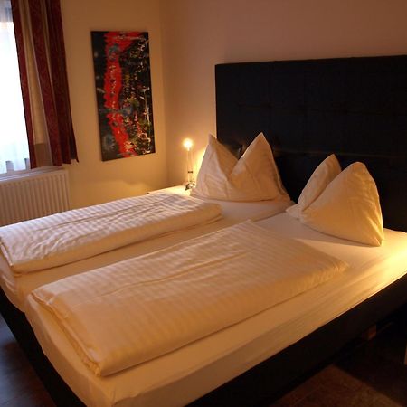 Hotel Aloisia, Hotel Garni マリアプファル エクステリア 写真