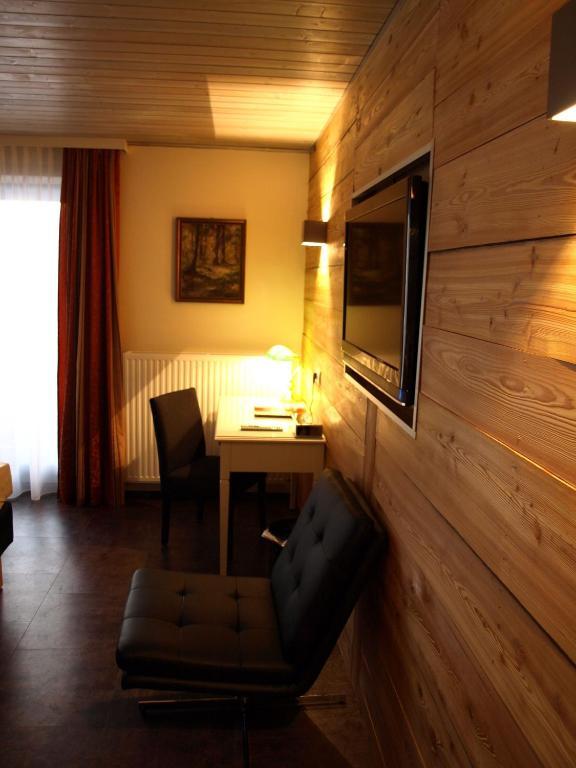 Hotel Aloisia, Hotel Garni マリアプファル エクステリア 写真